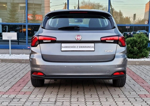 Fiat Tipo cena 46999 przebieg: 111000, rok produkcji 2019 z Śmigiel małe 232
